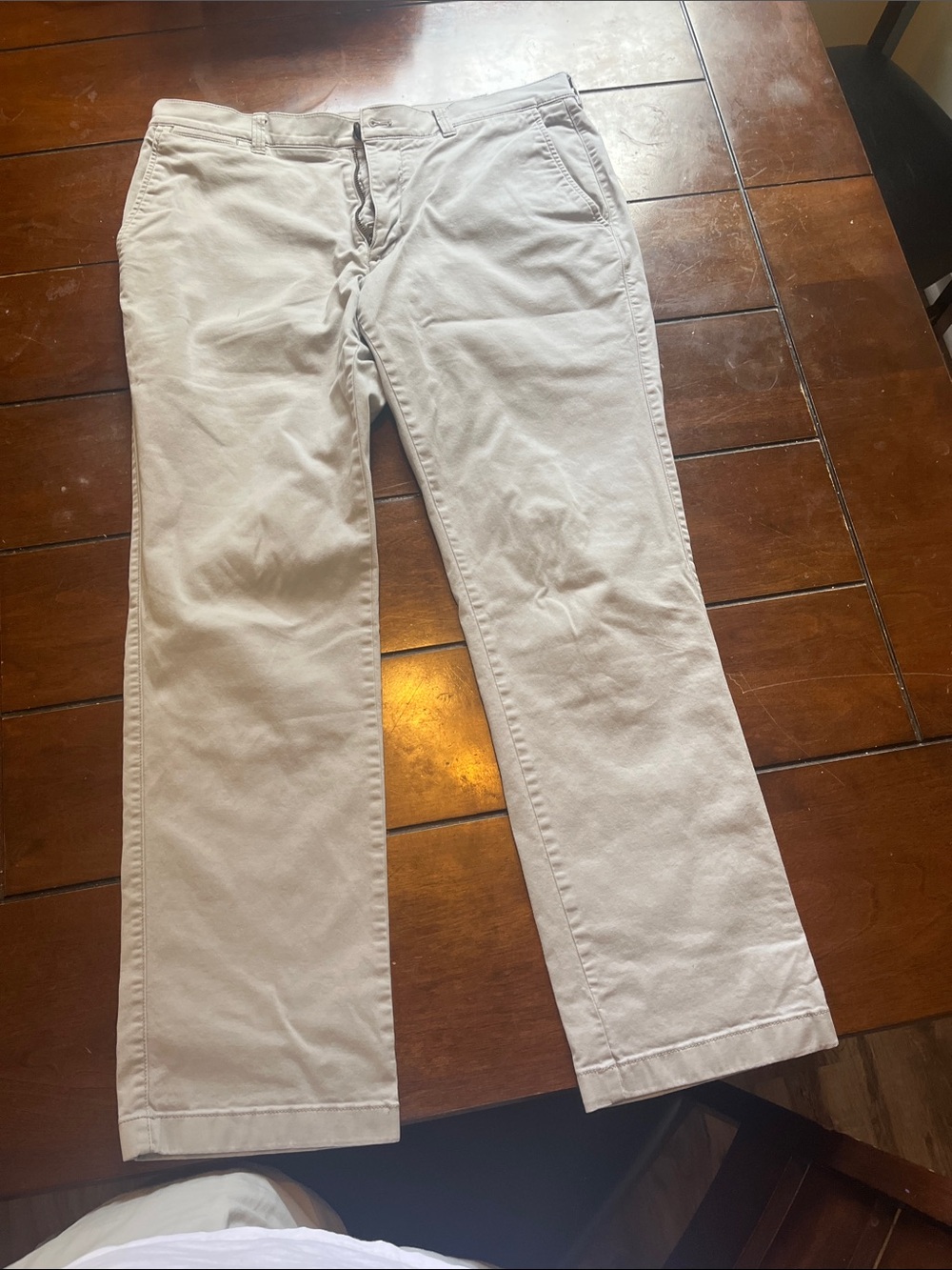 Duck Head Men's Gold School Chino in Light Grey